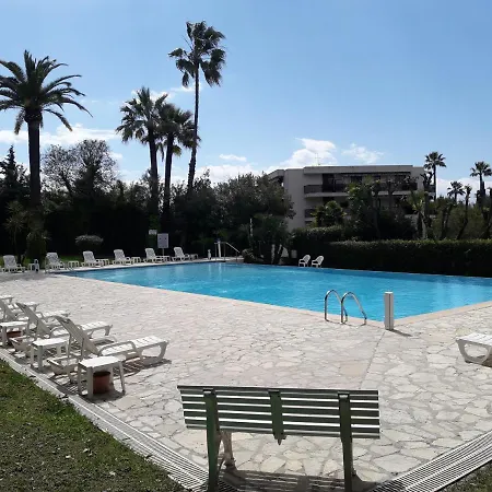 Ideal Pour Couple Cannes